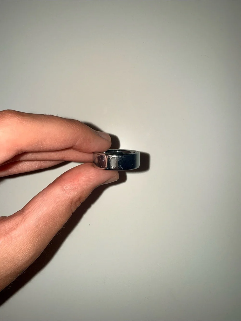 Oura Ring 4 - Polished Silver Finish